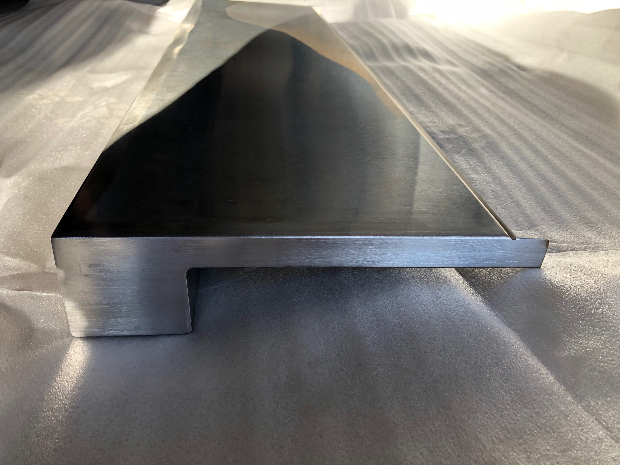 Descent Stainless Steel 316 Custom 1200mm Projecting Rear Entry 250